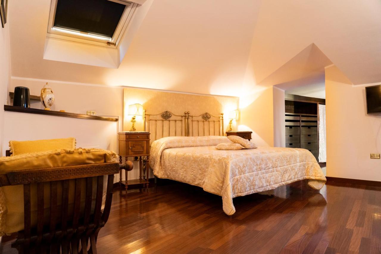 Real Borbone Bed & Breakfast Caserta Exterior photo
