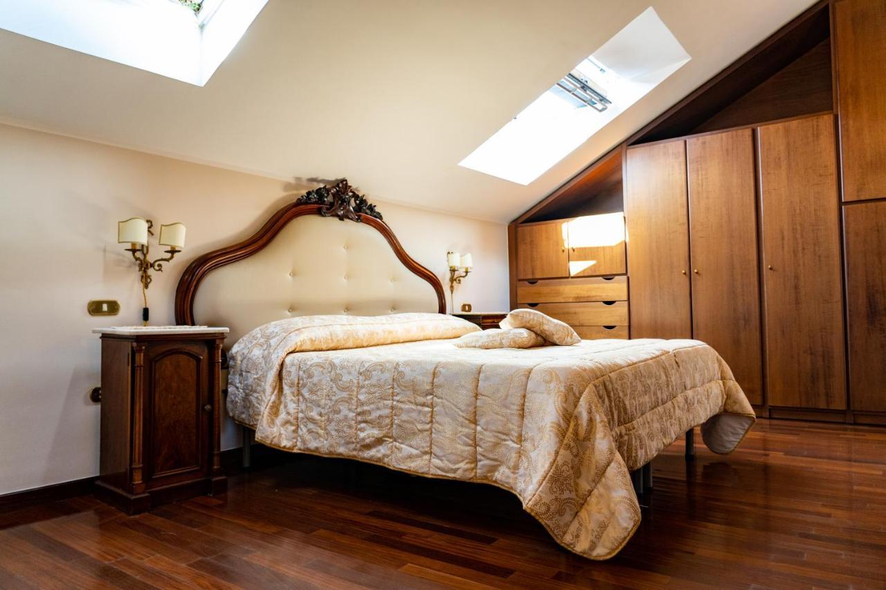 Real Borbone Bed & Breakfast Caserta Exterior photo
