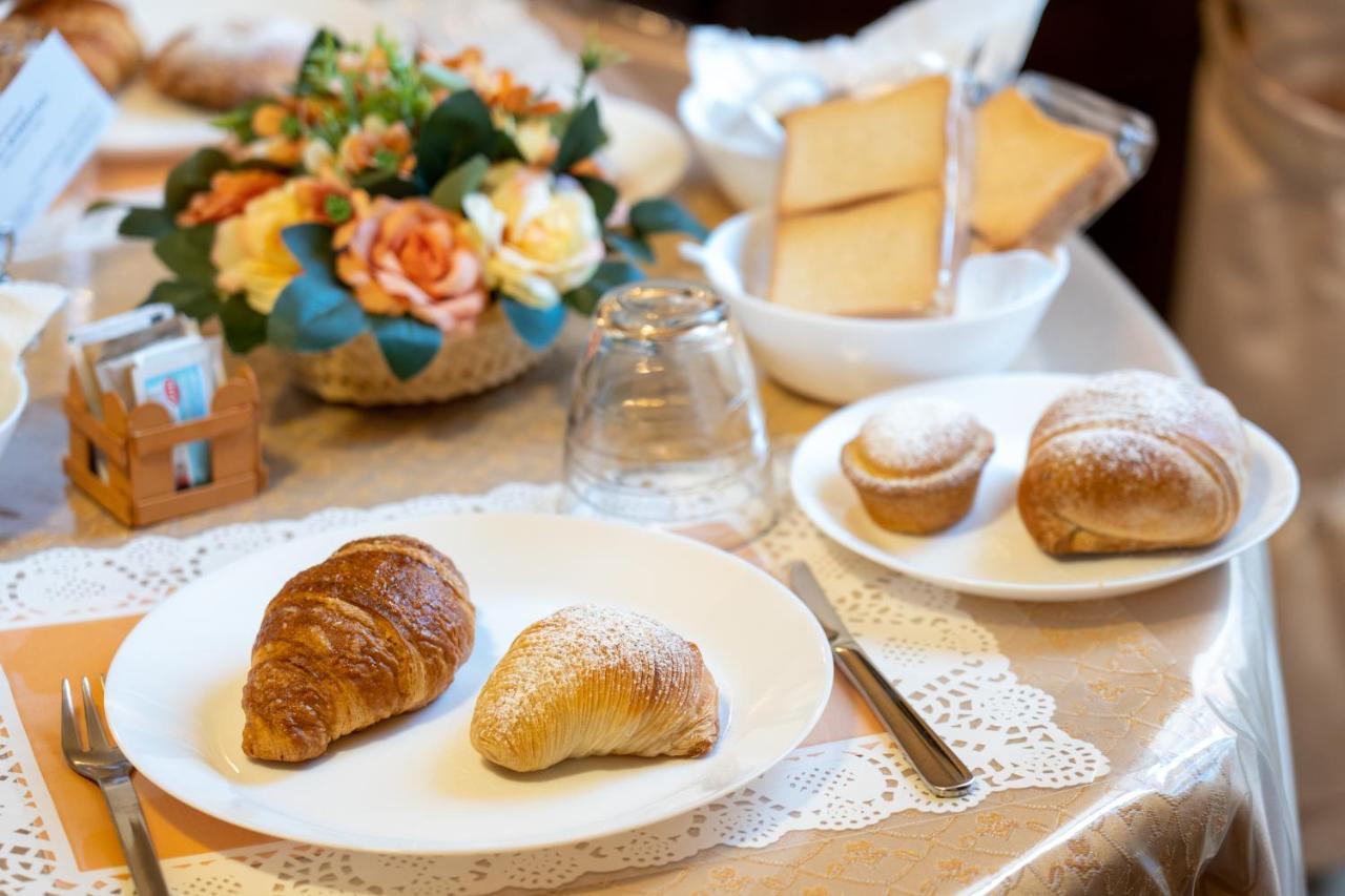 Real Borbone Bed & Breakfast Caserta Exterior photo