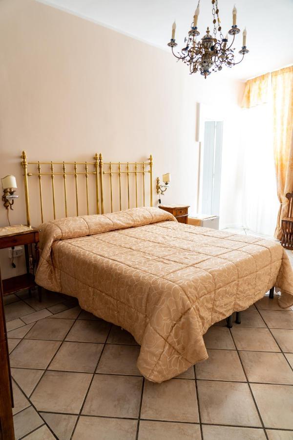 Real Borbone Bed & Breakfast Caserta Exterior photo