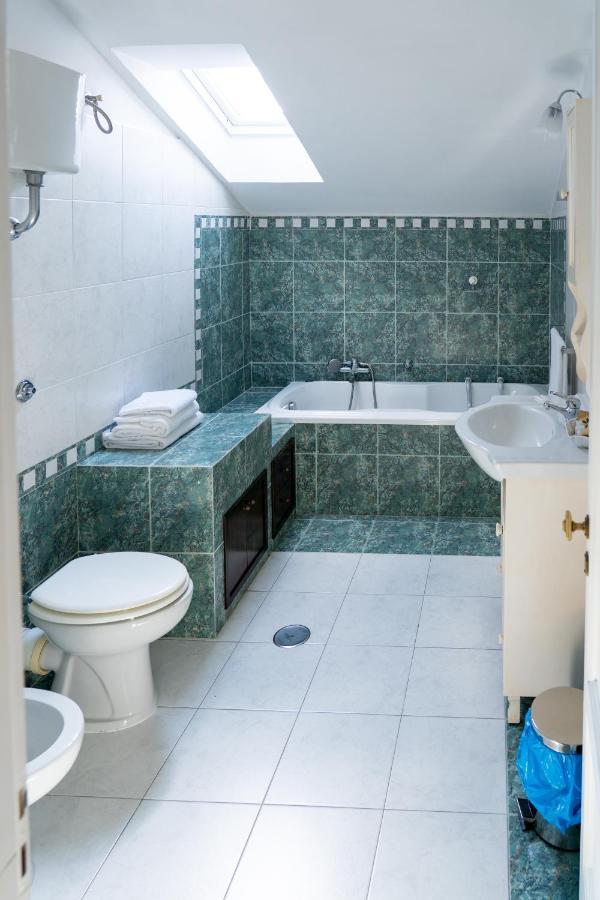 Real Borbone Bed & Breakfast Caserta Exterior photo
